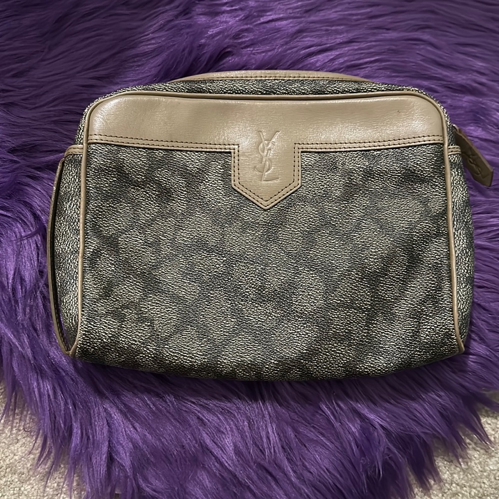 YVES SAINT LAURENT VINTAGE GIRAFFE MONOGRAM CLUTCH